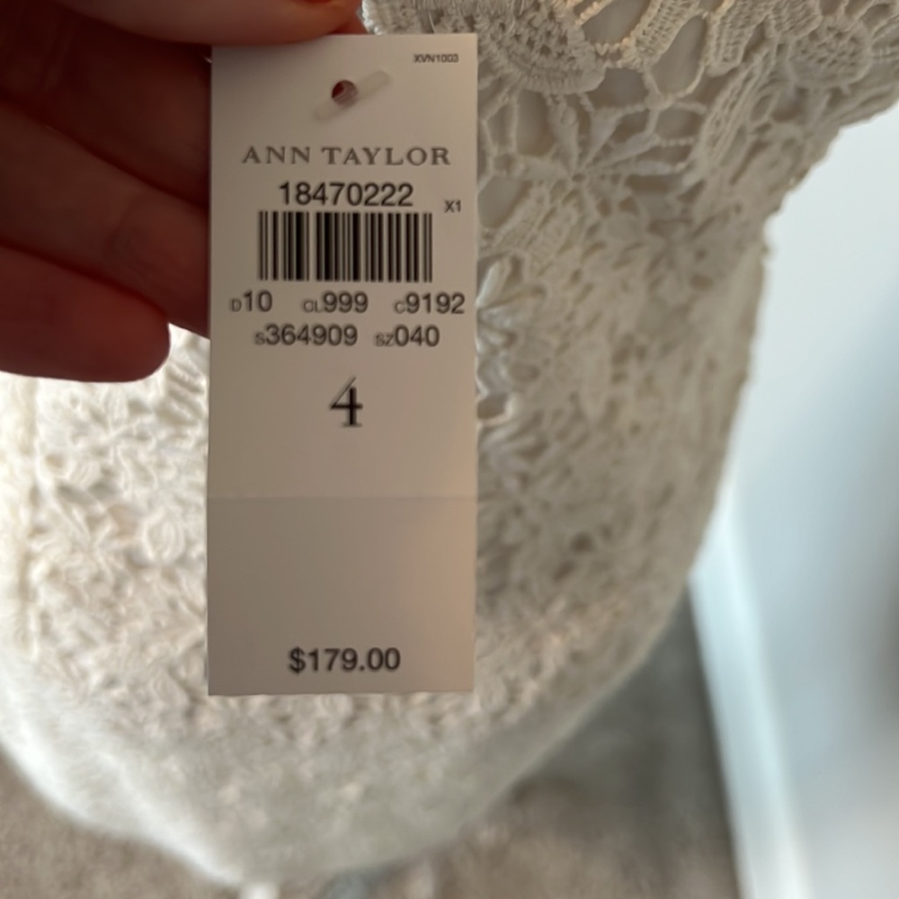 Ann Taylor Sheath Dress - Picture 5 of 7